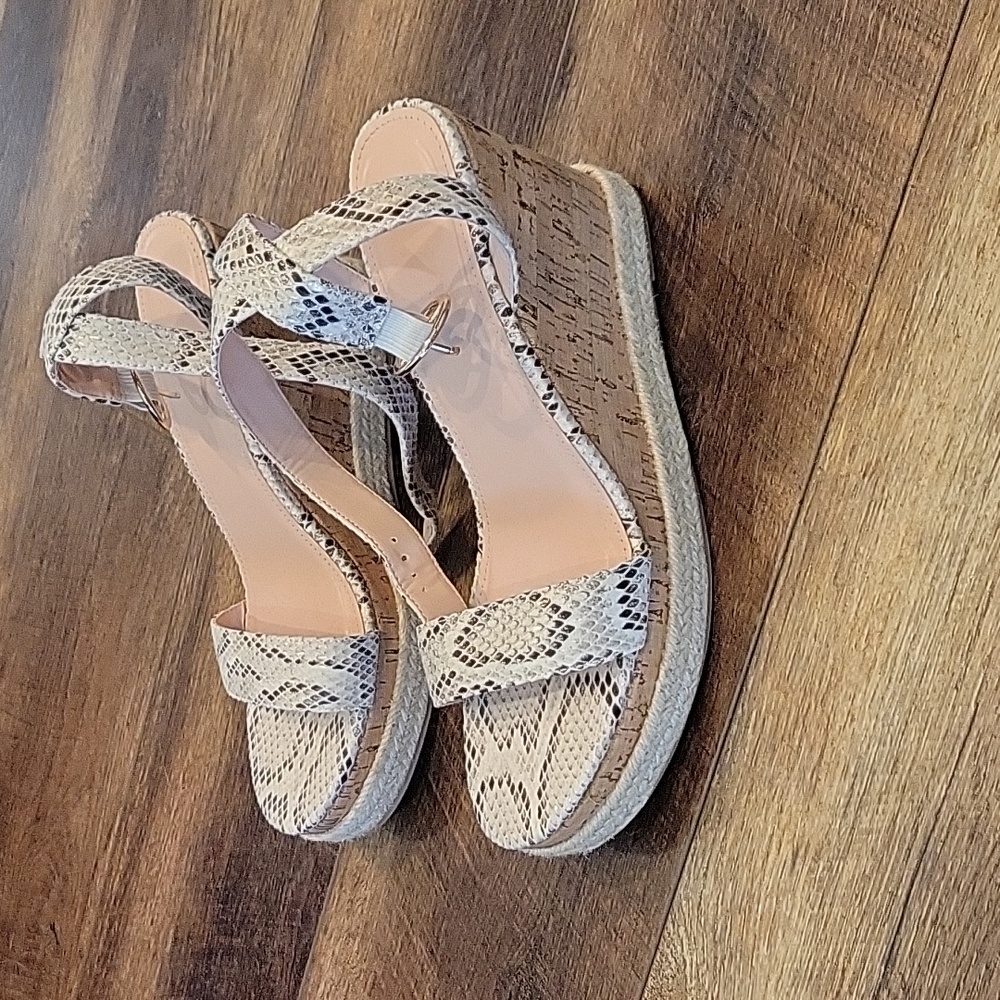 Womens Wedge Sandal